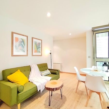 Apartamento Viveiro Centro Con Parking Exterior foto